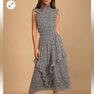 Lulus Evalina Black Floral Ruffle Midi Dress size Medium